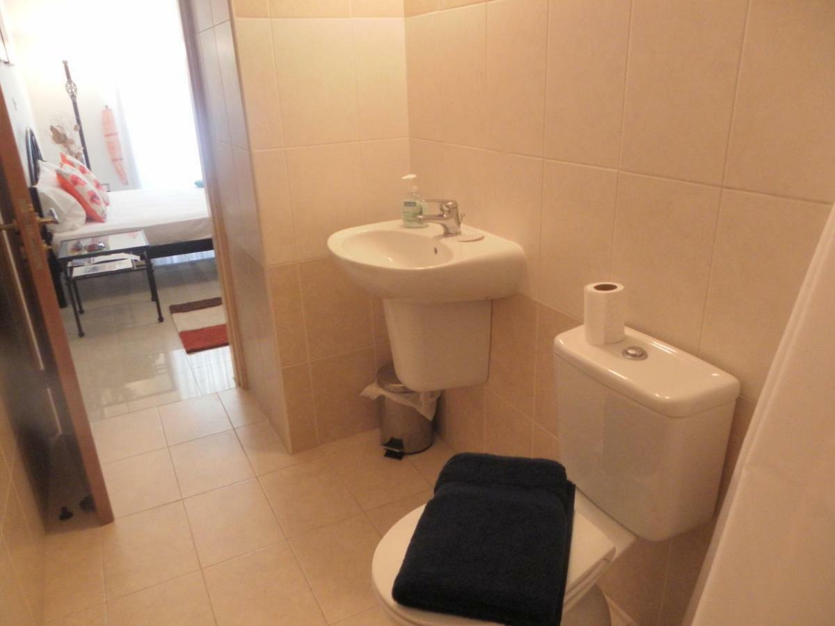 Studio, E104 With Double Bed, Kitchen & Shower Room, Sunny Balcony 佩亚 外观 照片